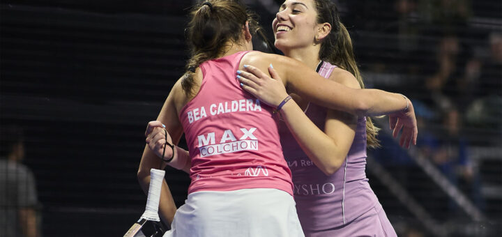 Bea Caldera, Carmen Goenaga, Padel