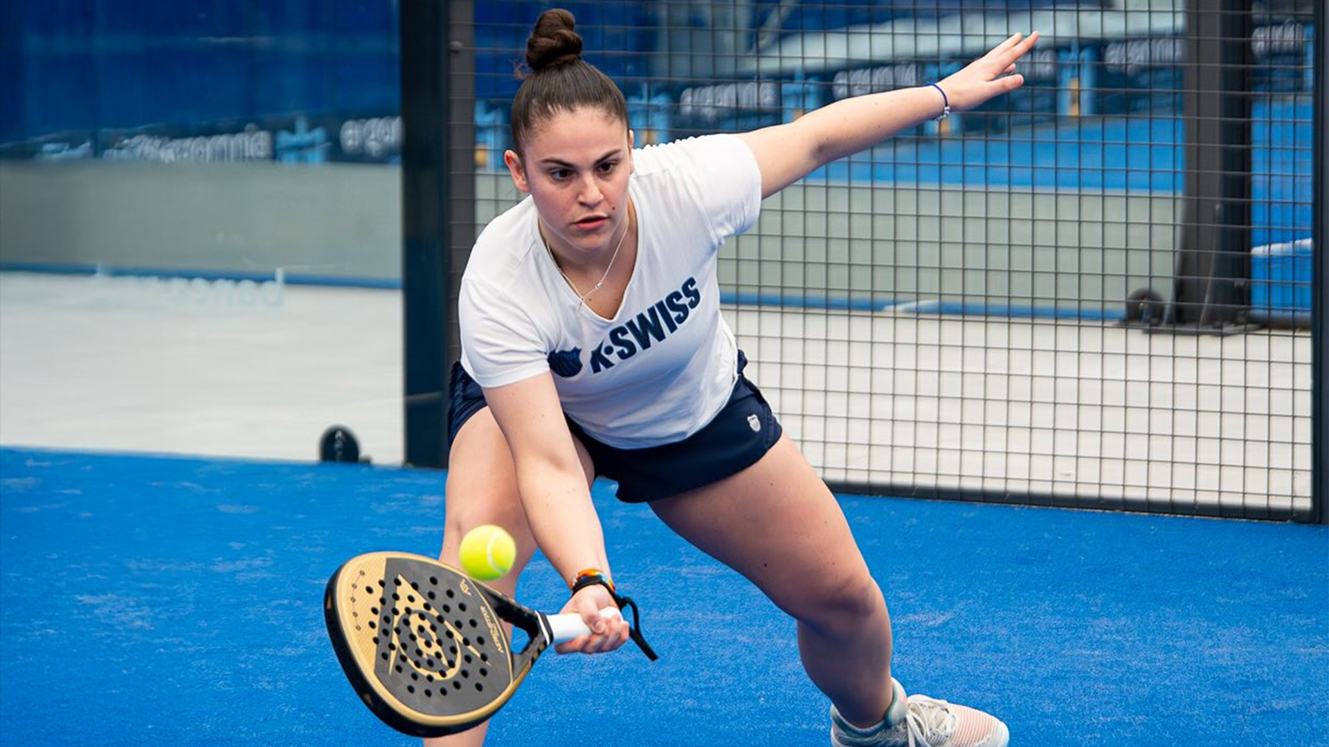 Giovani, di talento, veneti e di belle speranze, contro le superstar del padel. Succede davvero al FIP Silver Mediolanum Padel Cup di Treviso