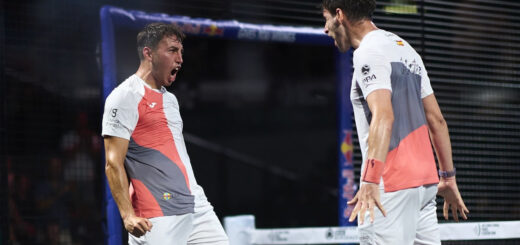 Diestro ed Esbi, Padel